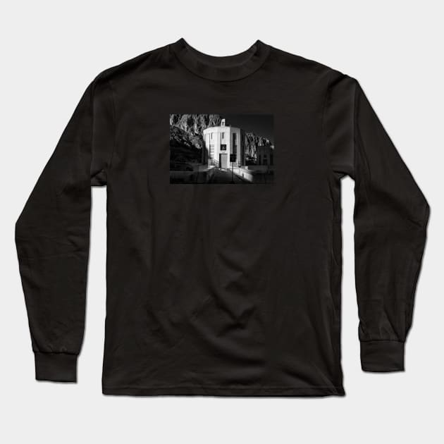 Hoover Dam Long Sleeve T-Shirt by Just In Tee Shirts